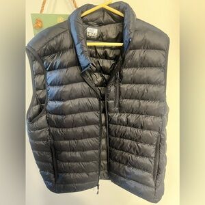 Men’s puffer vest large black- new